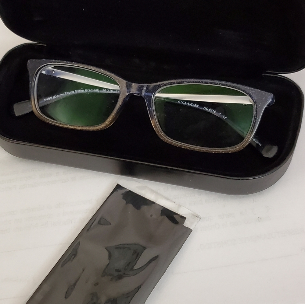 Coach Women Glasses - Picture 4 of 4